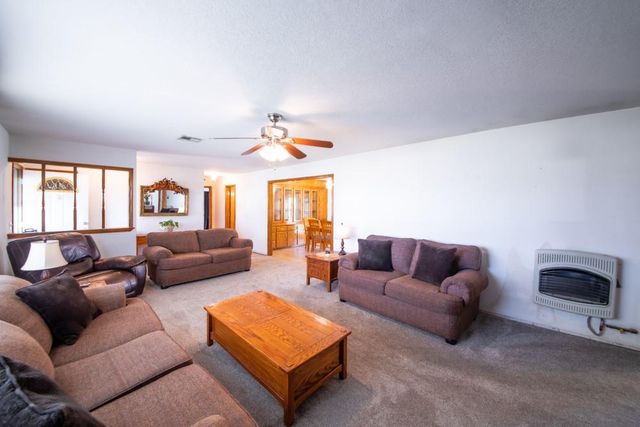 21282 SE 15th, Harrah, OK 73045