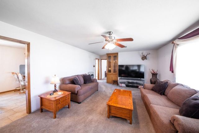 21282 SE 15th, Harrah, OK 73045