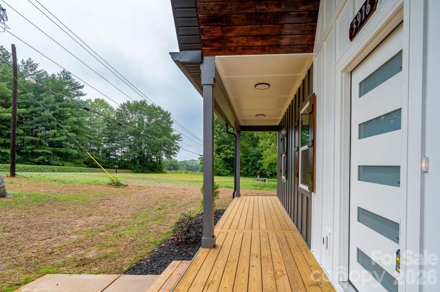 3916 E Maiden Road, Maiden, NC 28650