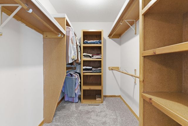 701 E Bennett Court, Nixa, MO 65714