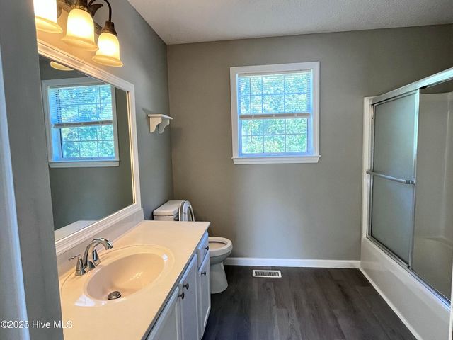 4431 Corey Road, Winterville, NC 28590