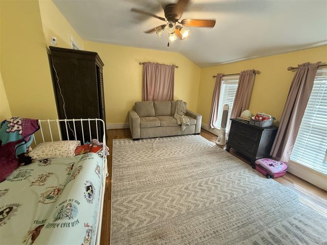 45800 W Ann Arbor Trail, Plymouth, MI 48170