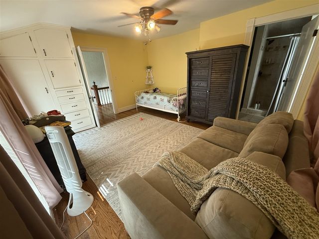 45800 W Ann Arbor Trail, Plymouth, MI 48170