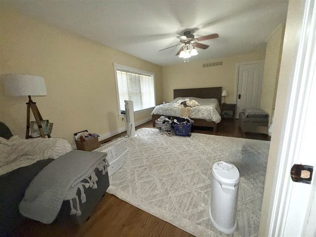 45800 W Ann Arbor Trail, Plymouth, MI 48170