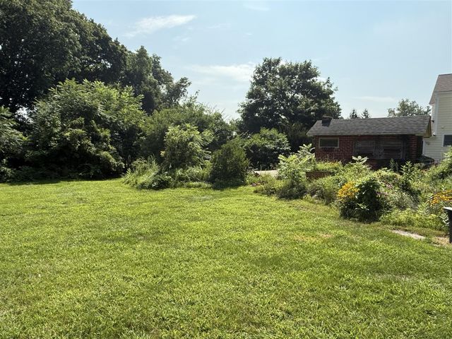 45800 W Ann Arbor Trail, Plymouth, MI 48170