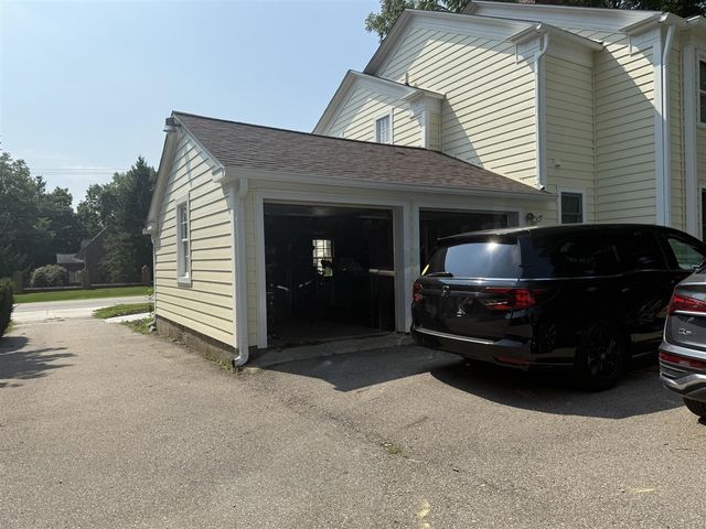 45800 W Ann Arbor Trail, Plymouth, MI 48170