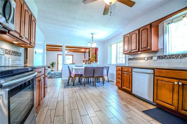 2104 Crab Tree Drive, Beavercreek, OH 45431