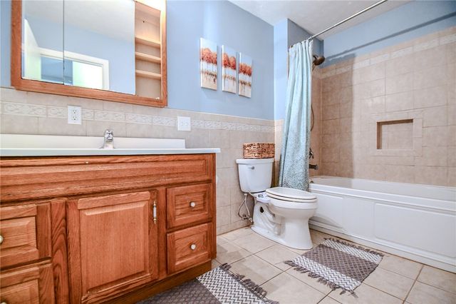 2104 Crab Tree Drive, Beavercreek, OH 45431