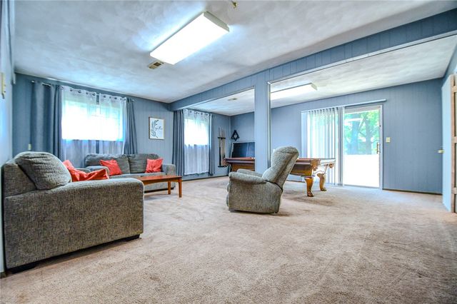 2104 Crab Tree Drive, Beavercreek, OH 45431