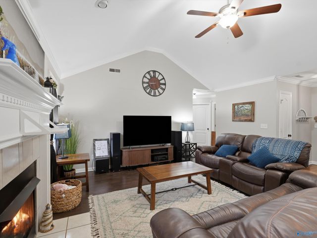140 Poplar Green Lane, Harvest, AL 35749