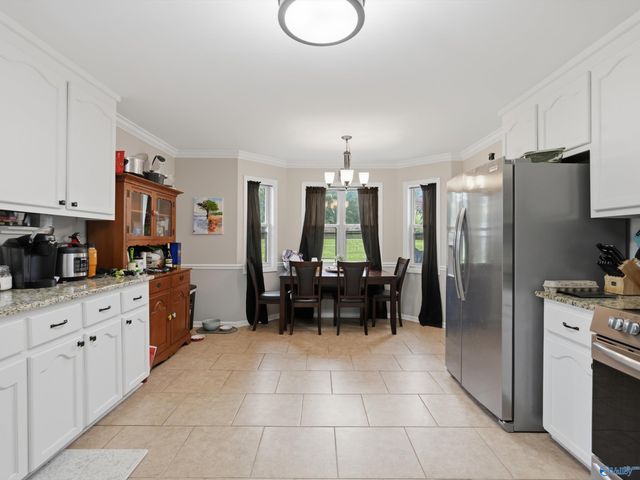 140 Poplar Green Lane, Harvest, AL 35749