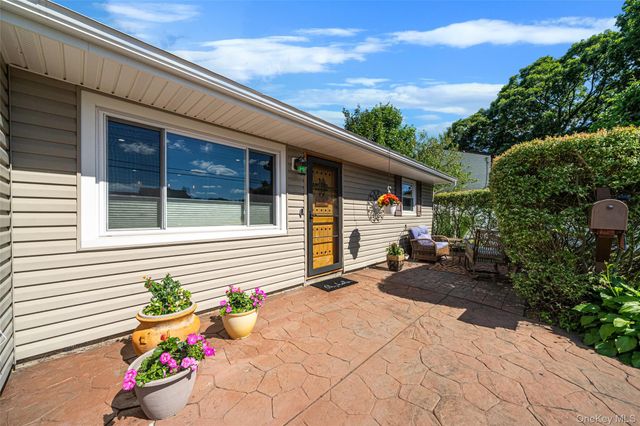 1053 Ocean Avenue, Bay Shore, NY 11706
