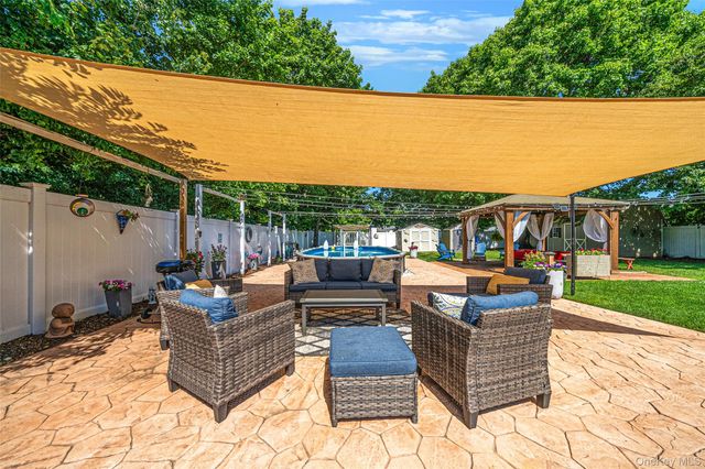 1053 Ocean Avenue, Bay Shore, NY 11706