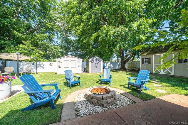 1053 Ocean Avenue, Bay Shore, NY 11706