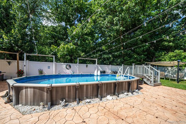1053 Ocean Avenue, Bay Shore, NY 11706
