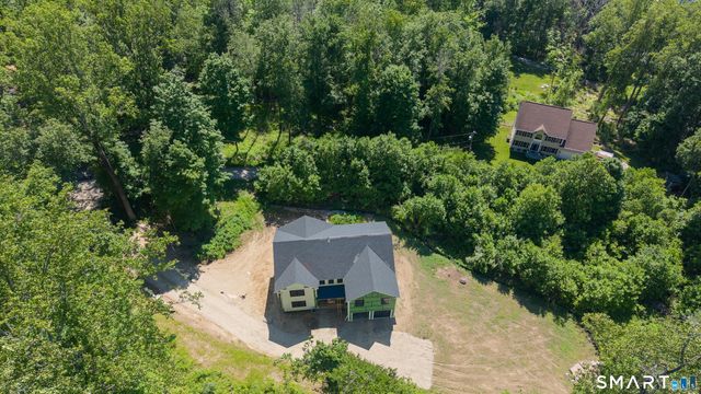 10 Juniper Drive, New Milford, CT 06776