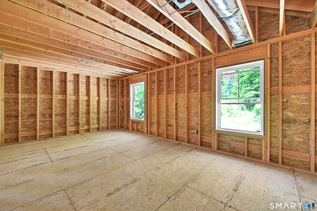 10 Juniper Drive, New Milford, CT 06776