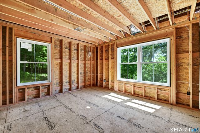 10 Juniper Drive, New Milford, CT 06776