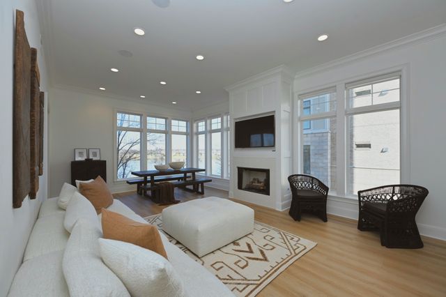 1024 Club View Dr Unit E103, Gallatin, TN 37066