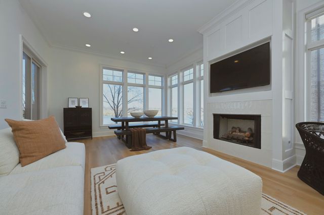 1024 Club View Dr Unit E103, Gallatin, TN 37066