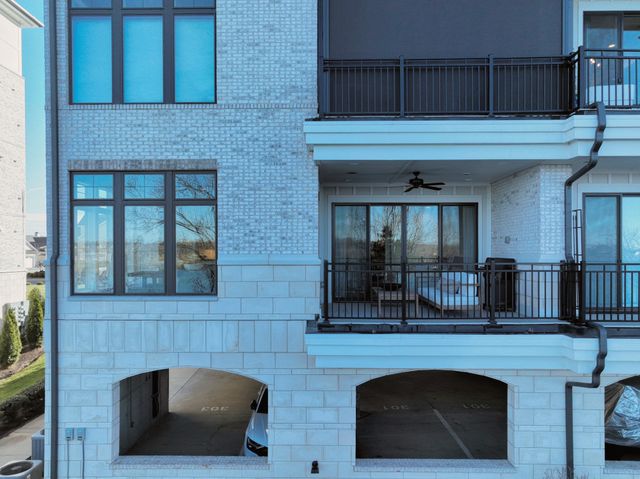 1024 Club View Dr Unit E103, Gallatin, TN 37066