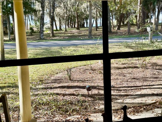 444 Pitts Bayshore Drive, Freeport, FL 32439