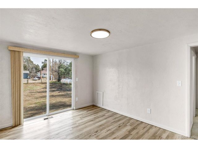 408 Sioux Ave, Simla, CO 80835