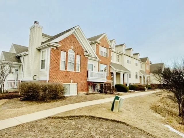 613 N HIDDEN PRAIRIE Court 613, Palatine, IL 60067