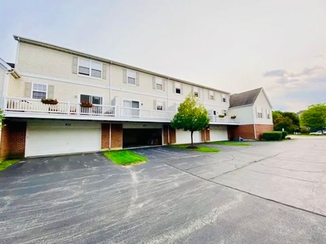 613 N HIDDEN PRAIRIE Court 613, Palatine, IL 60067