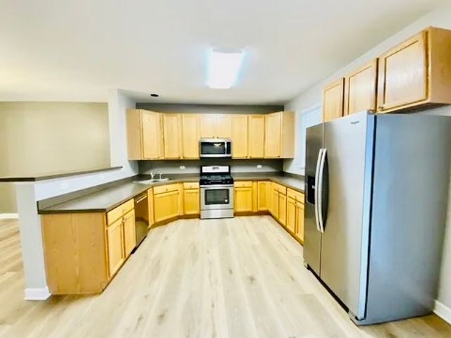 613 N HIDDEN PRAIRIE Court 613, Palatine, IL 60067