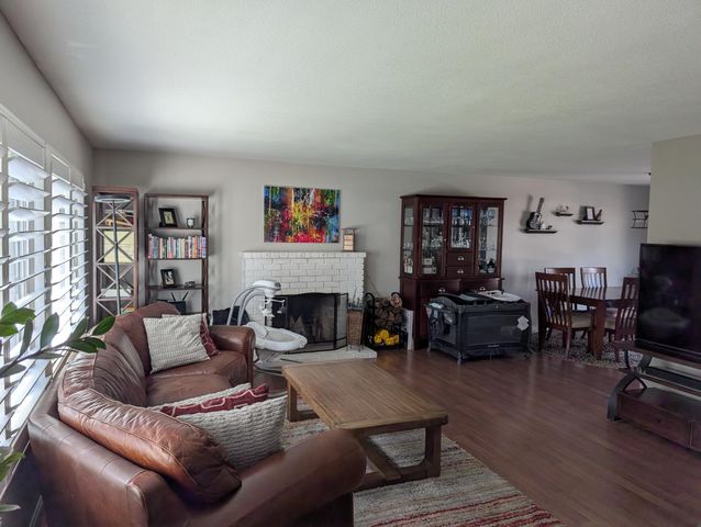 2334 Via Camino Ave, Carmichael, CA 95608