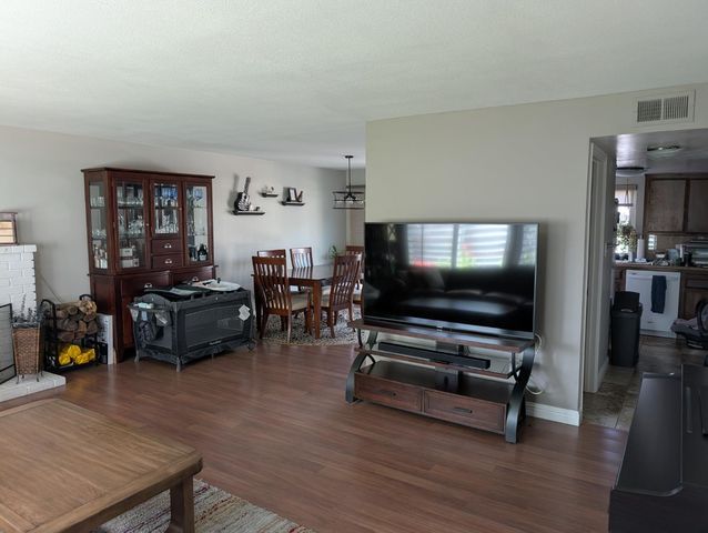 2334 Via Camino Ave, Carmichael, CA 95608