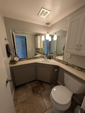 2334 Via Camino Ave, Carmichael, CA 95608