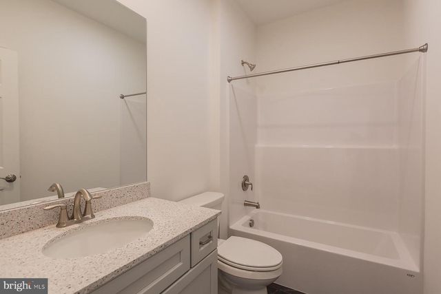 605 GREENBRIAR PATH, Cochranville, PA 19330