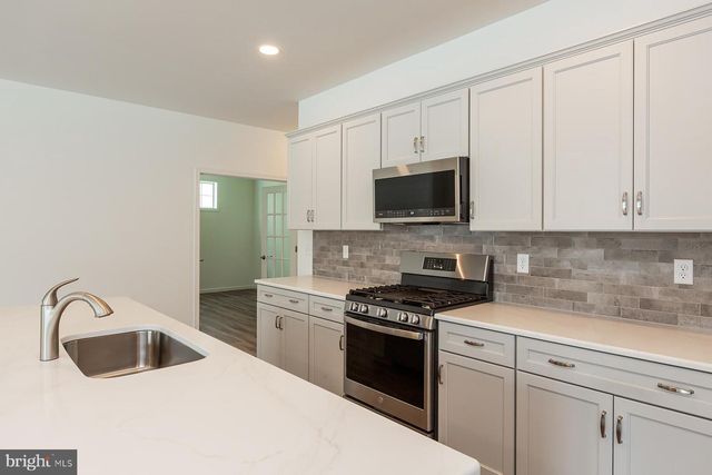 605 GREENBRIAR PATH, Cochranville, PA 19330