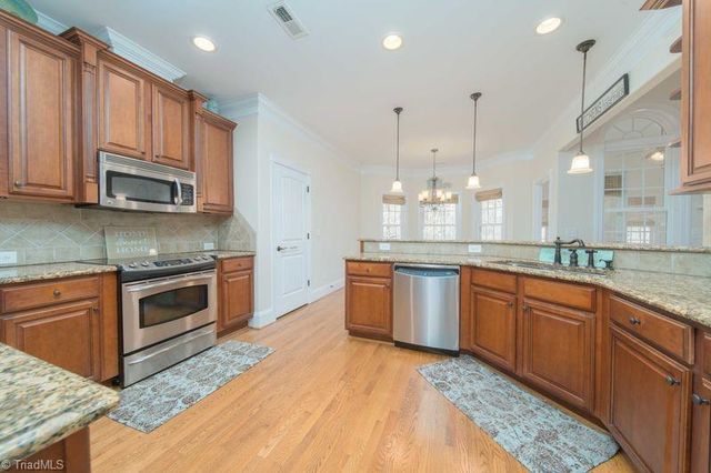 5622 Vance Ridge Court, Belews Creek, NC 27009