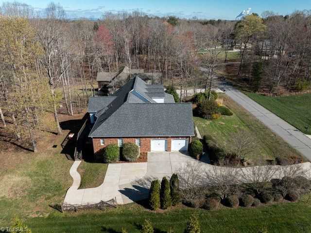 5622 Vance Ridge Court, Belews Creek, NC 27009