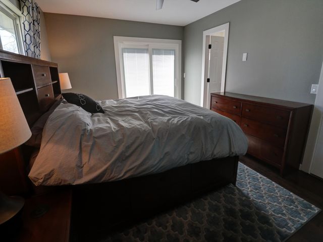 2306 Montclair Dr, Salina, KS 67401