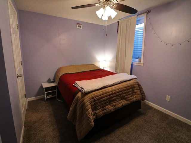 2306 Montclair Dr, Salina, KS 67401