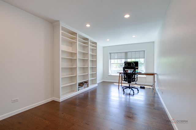 1405 Wescott Road, Northbrook, IL 60062