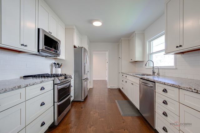 1405 Wescott Road, Northbrook, IL 60062
