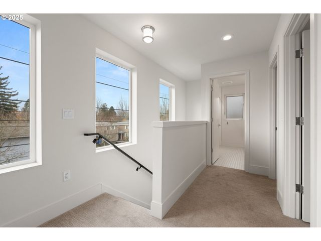 7204 Se STEELE St, Portland, OR 97206