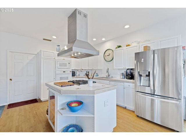 4411 E 15TH St, Vancouver, WA 98661