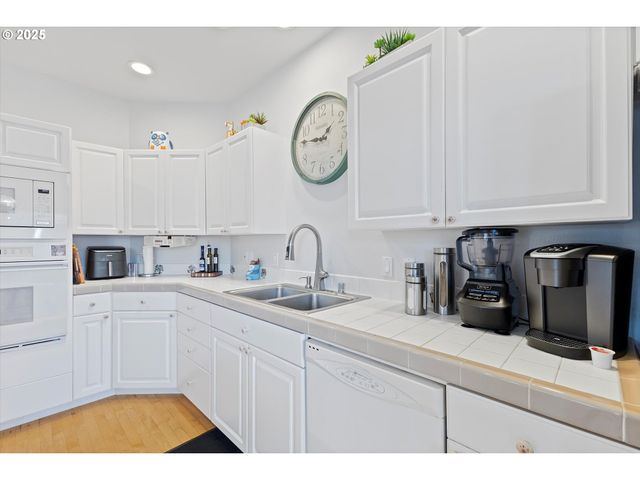 4411 E 15TH St, Vancouver, WA 98661