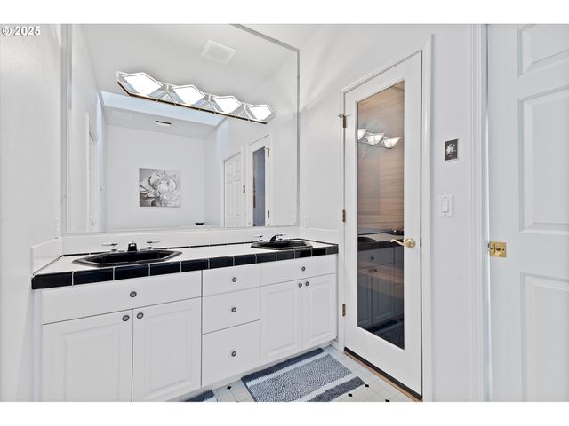 4411 E 15TH St, Vancouver, WA 98661