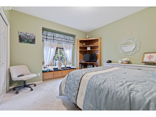 4411 E 15TH St, Vancouver, WA 98661