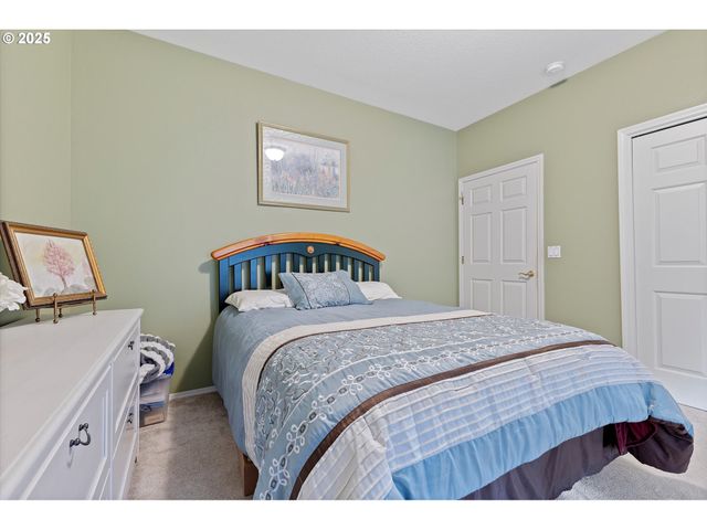 4411 E 15TH St, Vancouver, WA 98661