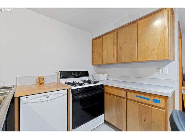 4411 E 15TH St, Vancouver, WA 98661