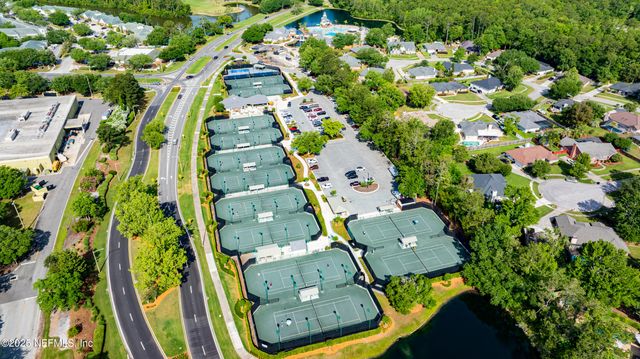 1884 LAKE FOREST Lane, Fleming Island, FL 32003
