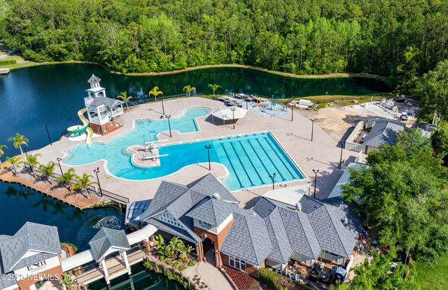 1884 LAKE FOREST Lane, Fleming Island, FL 32003